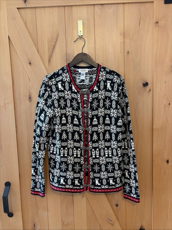 Talbots Sweaters - Vtg Talbots Black Nordic Fair Isle Snowflake Metal Clasp Cardigan Sweater M